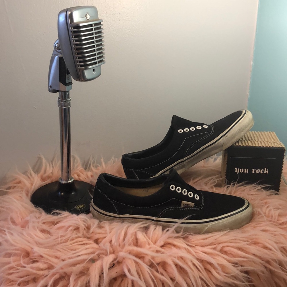 1980s vintage Vans, women’s 8.5